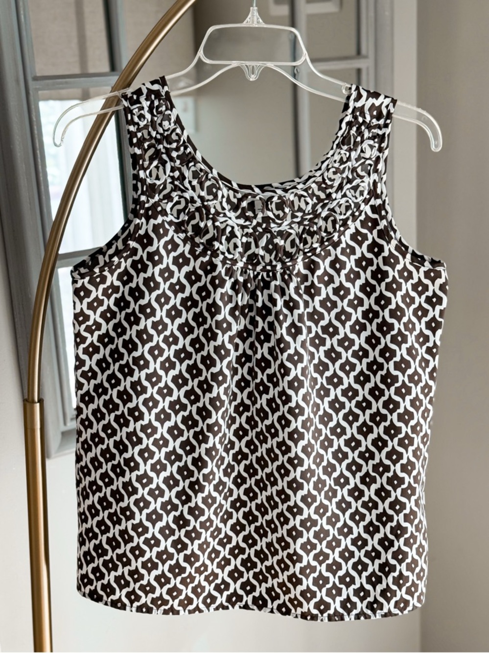 Banana Republic Sleeveless Blouse